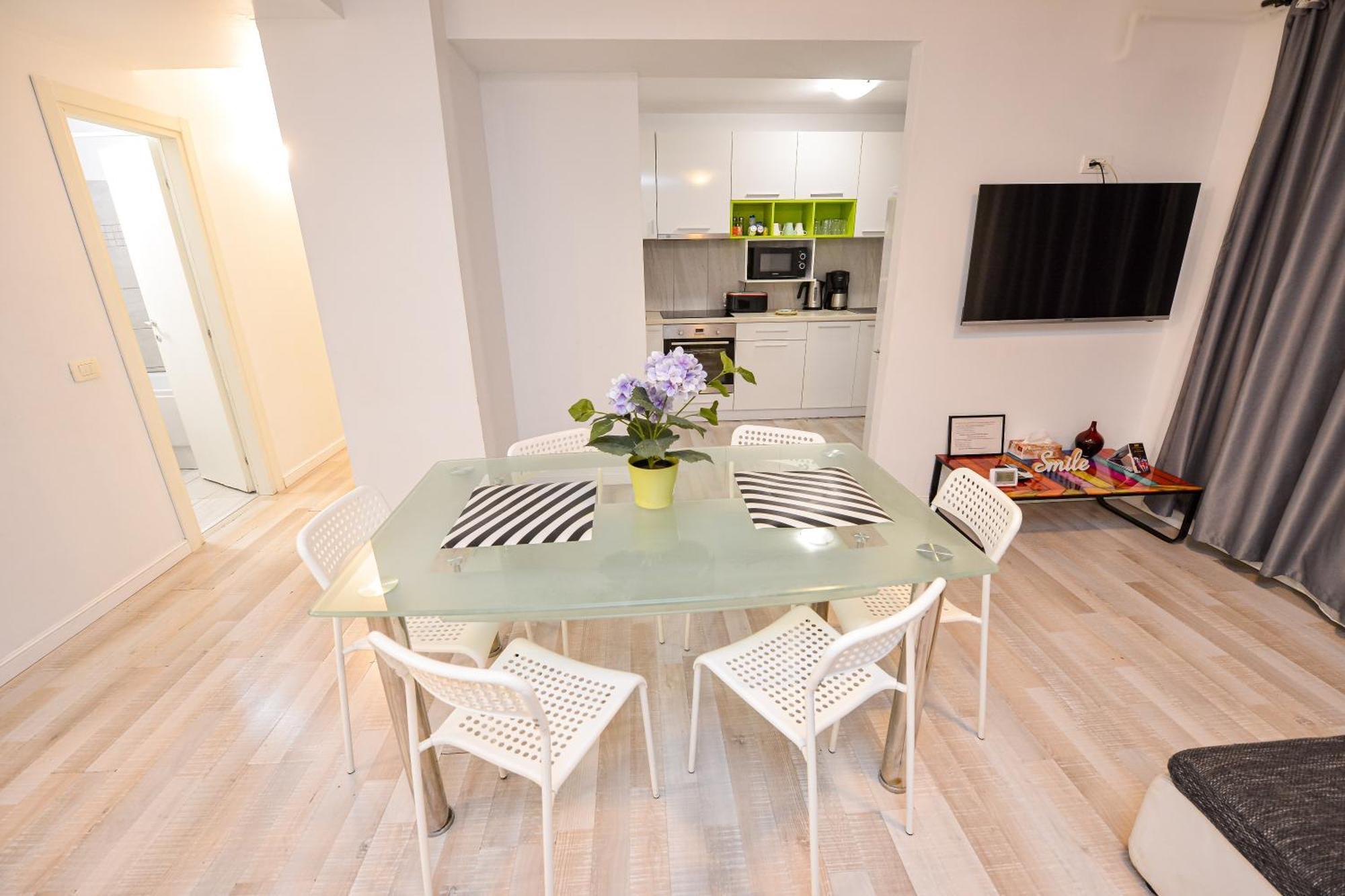Pierre Cardin Deluxe Apartment With Terrace By Magniflex Bucarest Extérieur photo
