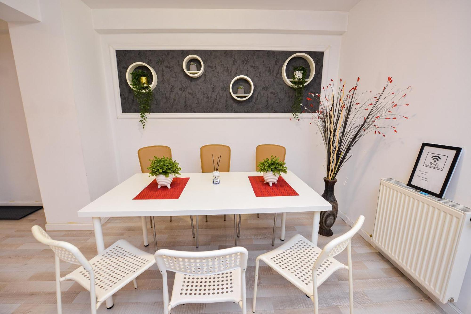 Pierre Cardin Deluxe Apartment With Terrace By Magniflex Bucarest Extérieur photo